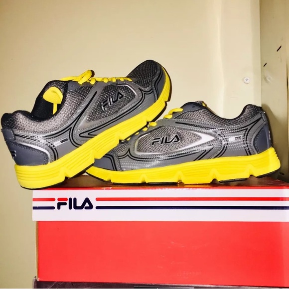 fila soar 2 running shoes